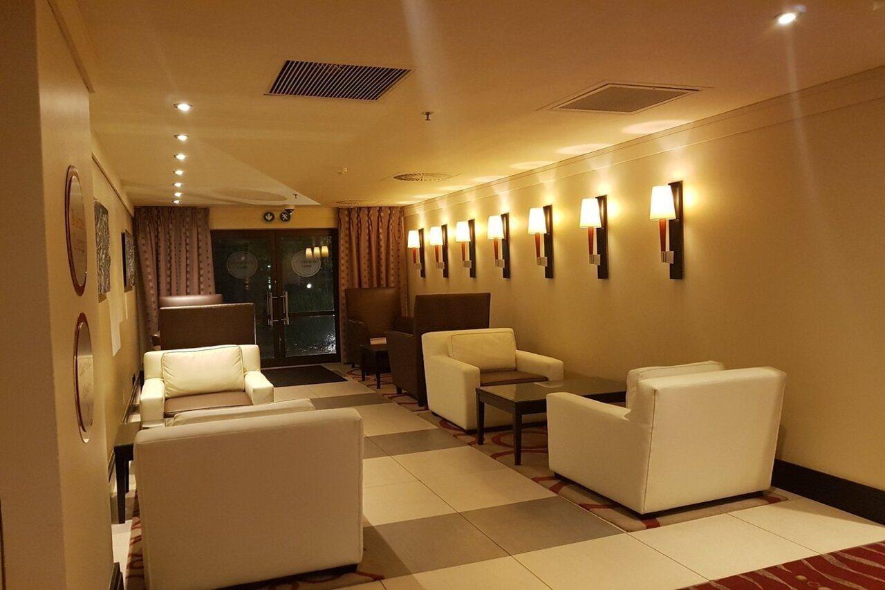 Mondior At Emperors Palace Kempton Park Exterior foto